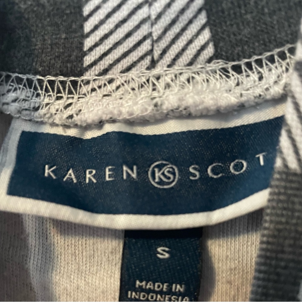 Used - Picture 2 of 2